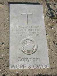 Wimereux Communal Cemetery - Cuthbertson, Douglas MacPherson